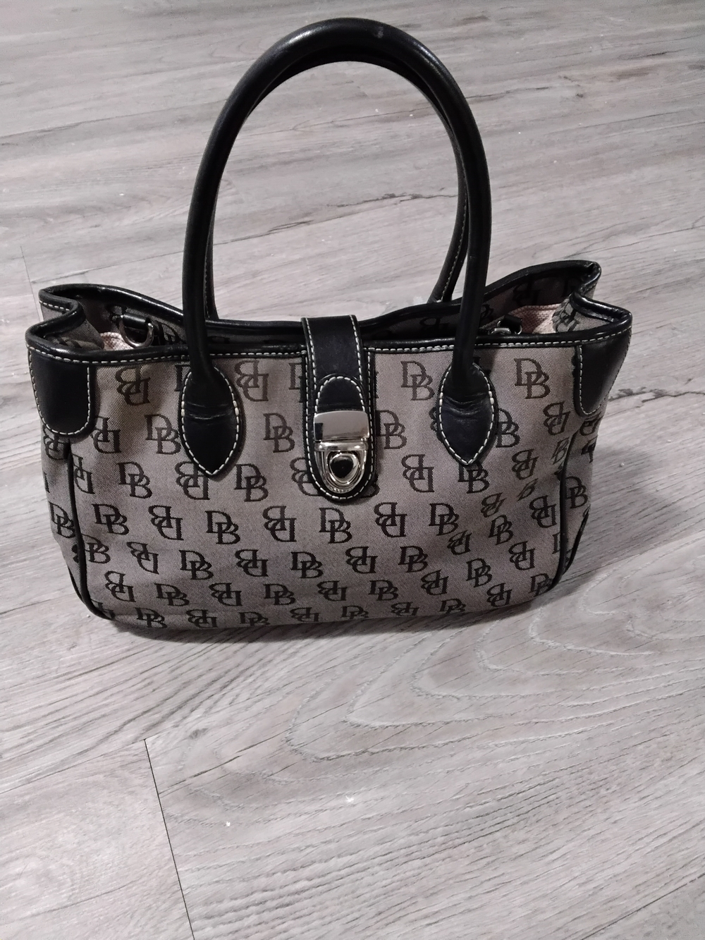 Dooney & Bourke Vintage Tote